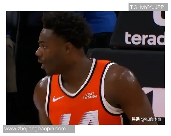 快船独行侠全崩了！看到艾顿在湖人疯狂输出，大洛和汤普森懊悔了